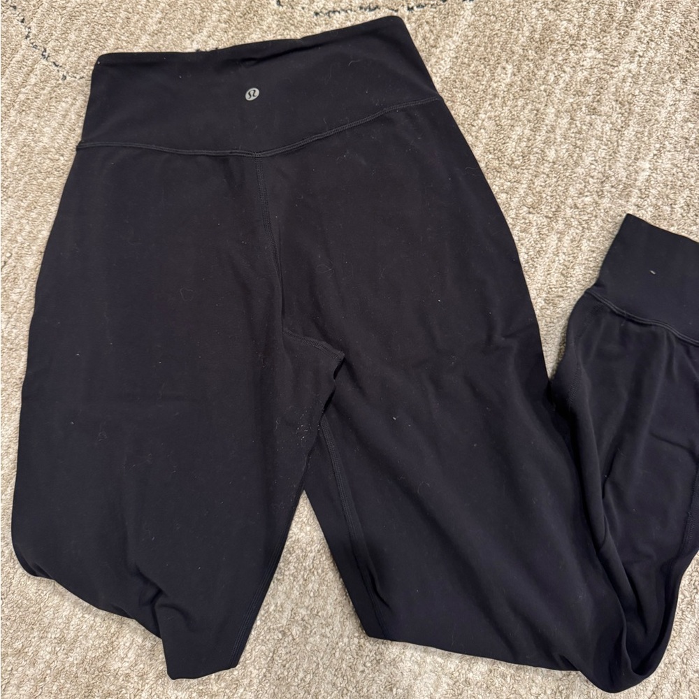Lululemon black align joggers size 6 - Picture 4 of 6